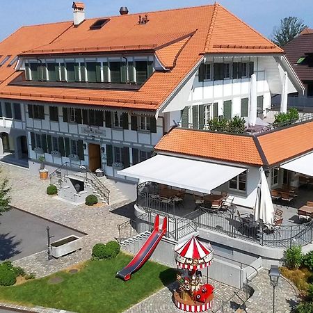 Gasthof Zum Schluessel La Meridienne Fribourg Sa Ueberstorf Buitenkant foto