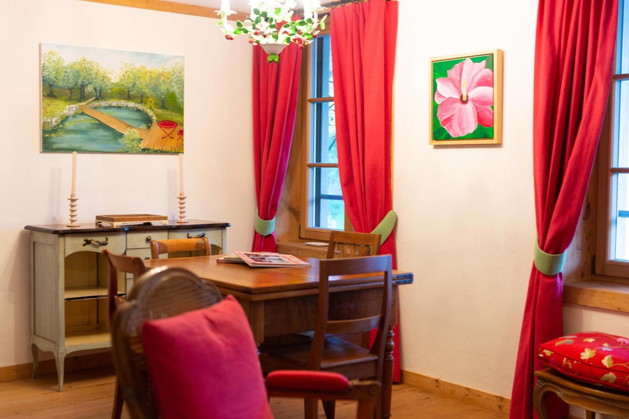 Gasthof Zum Schluessel La Meridienne Fribourg Sa Ueberstorf Kamer foto